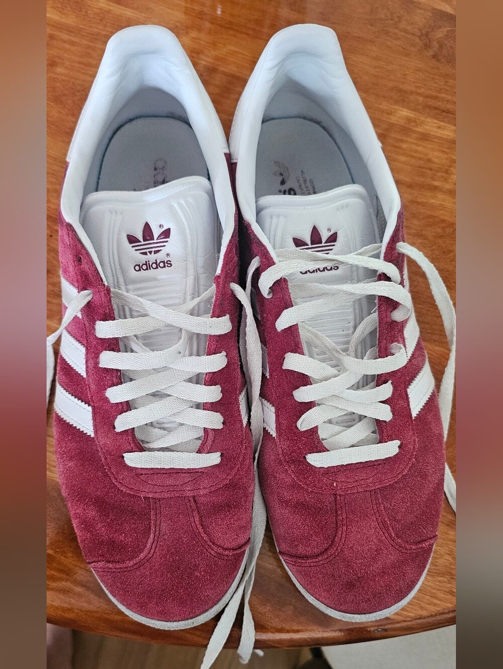 Adidas Gazelle Sneakers — Burgundy/Maroon Suede — Men's 10.5 / Women's 11.5
